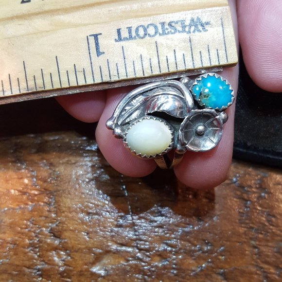 Navajo Old Pawn.925 Turquoise MOP Signed IP Ring - Picture 11 of 11